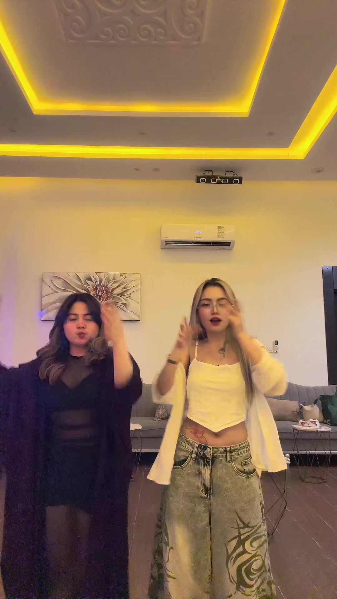 @Jam.