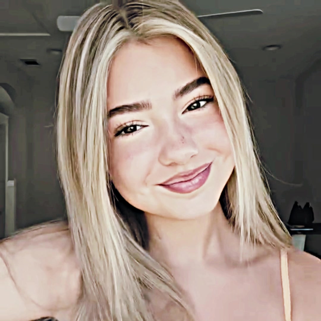 @⋆