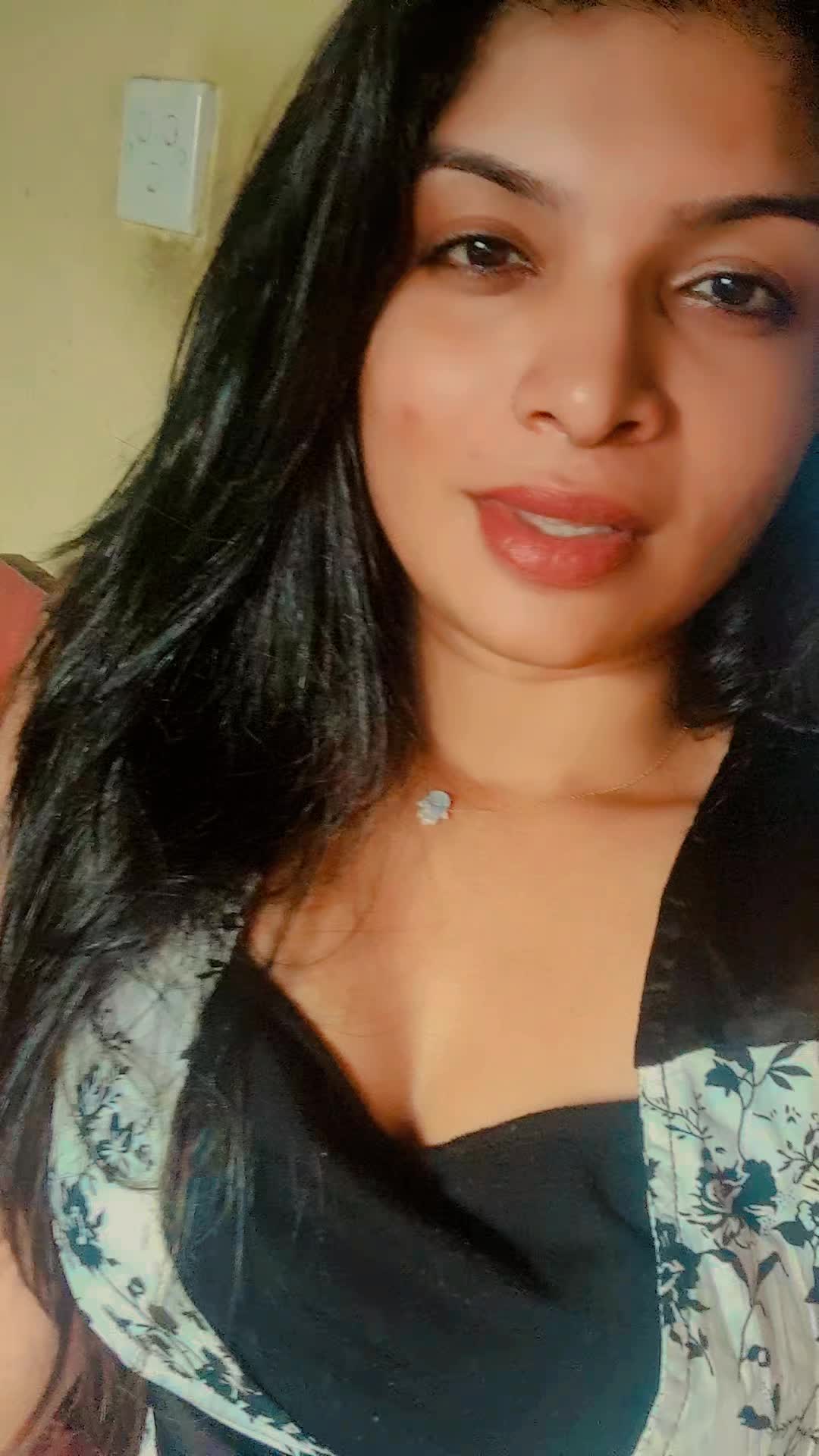 @K H U S H I 🤍🕊️