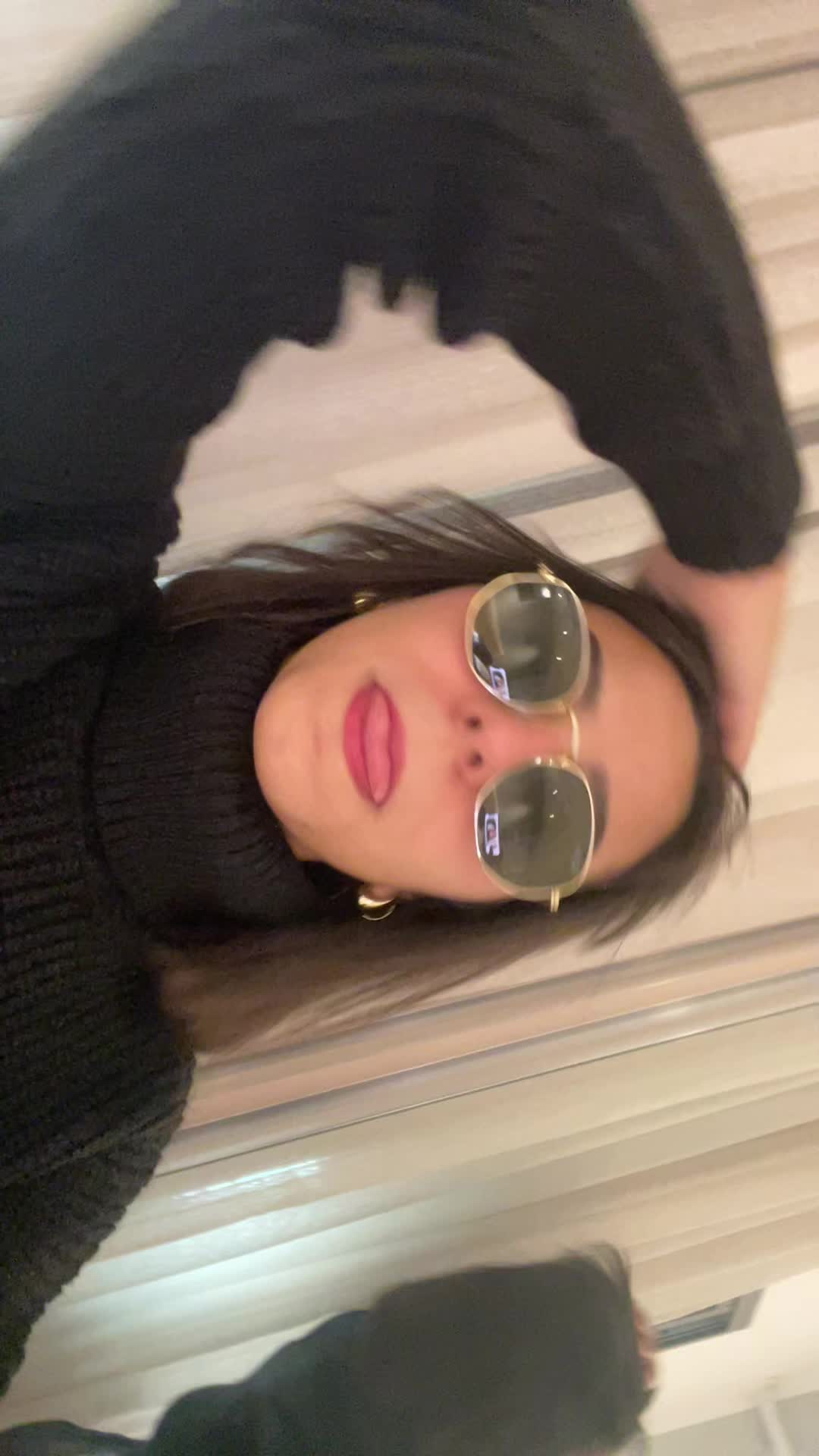 @M.
