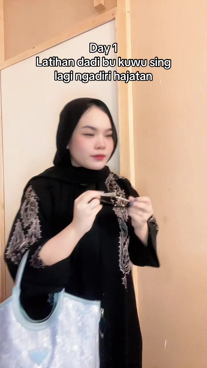 @Nok lel🧏🏻♀️