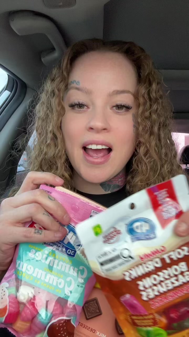 @prettybully TENILLE