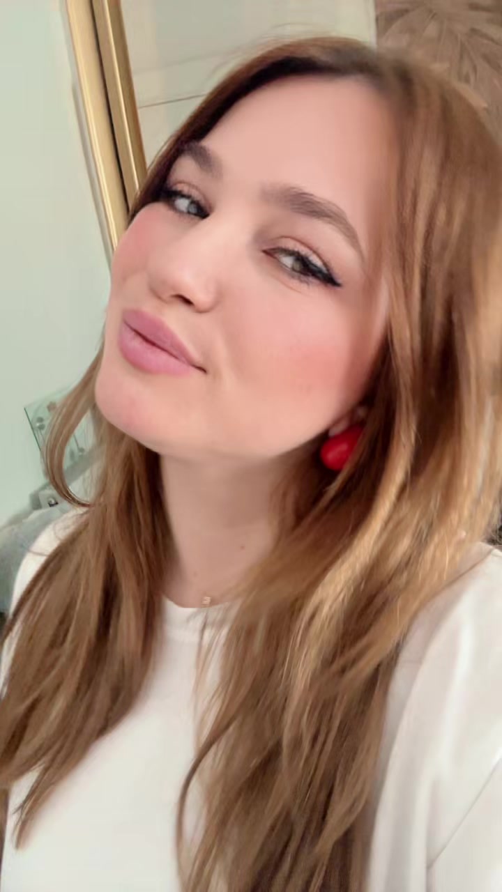 @İpek__