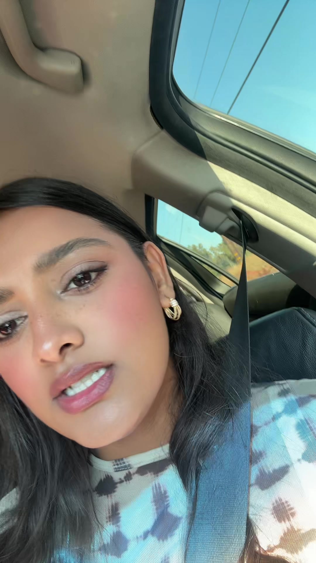 @Komal_K
