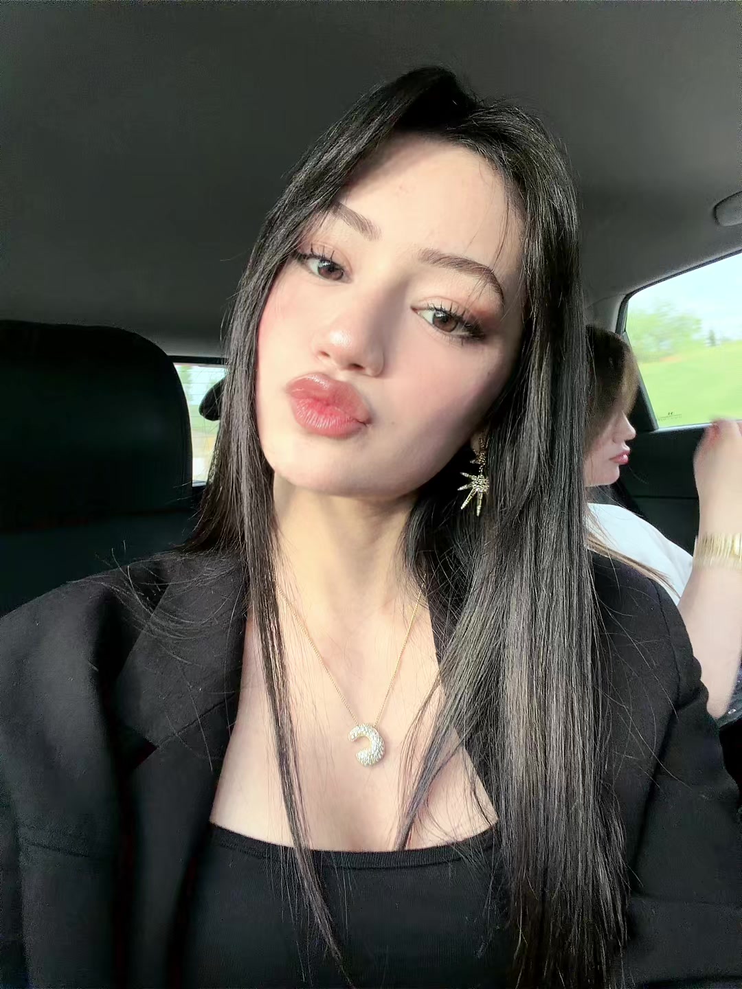 @๐๐๐๐๐๐ โฎ