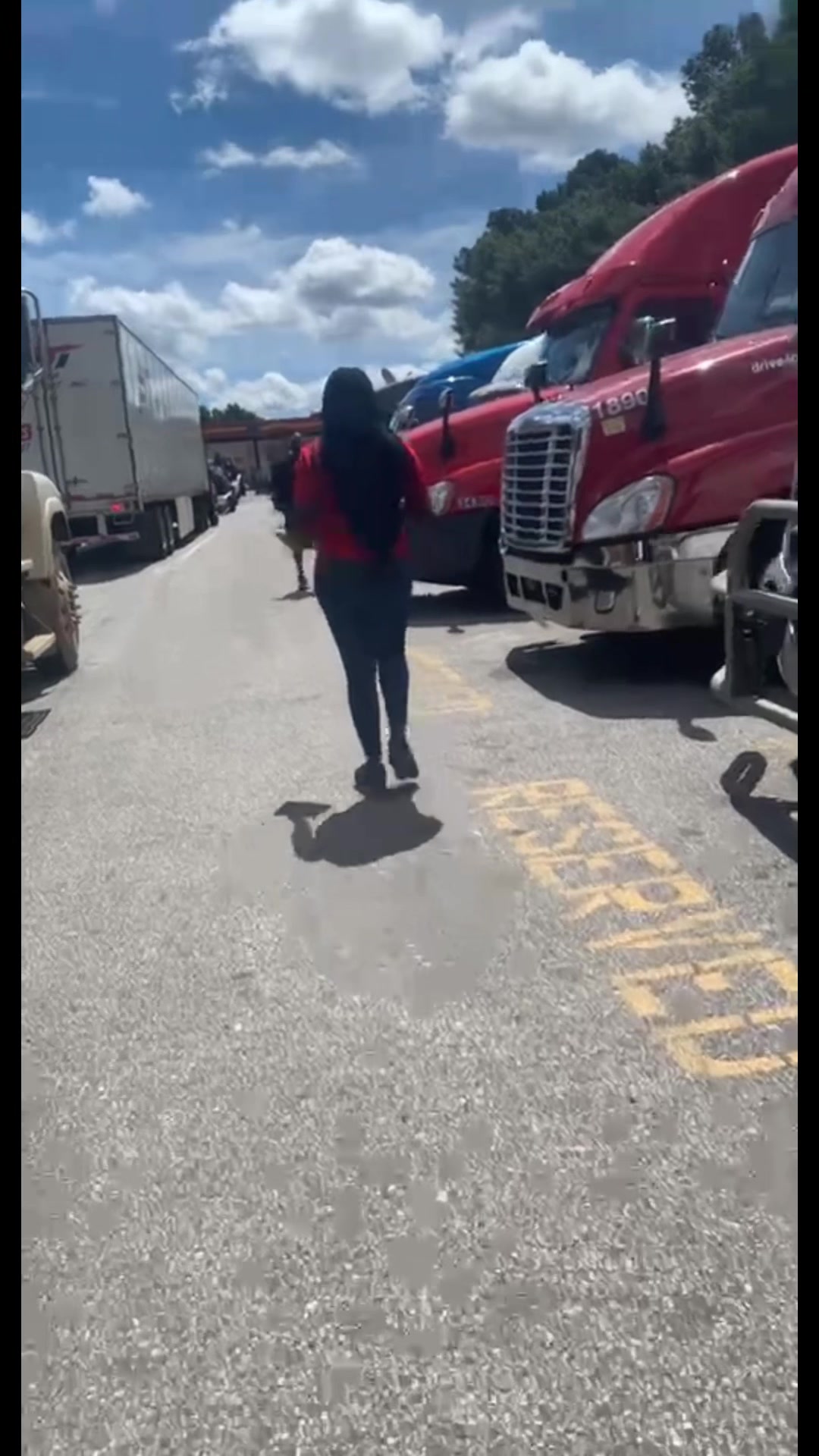 @dosesofme__