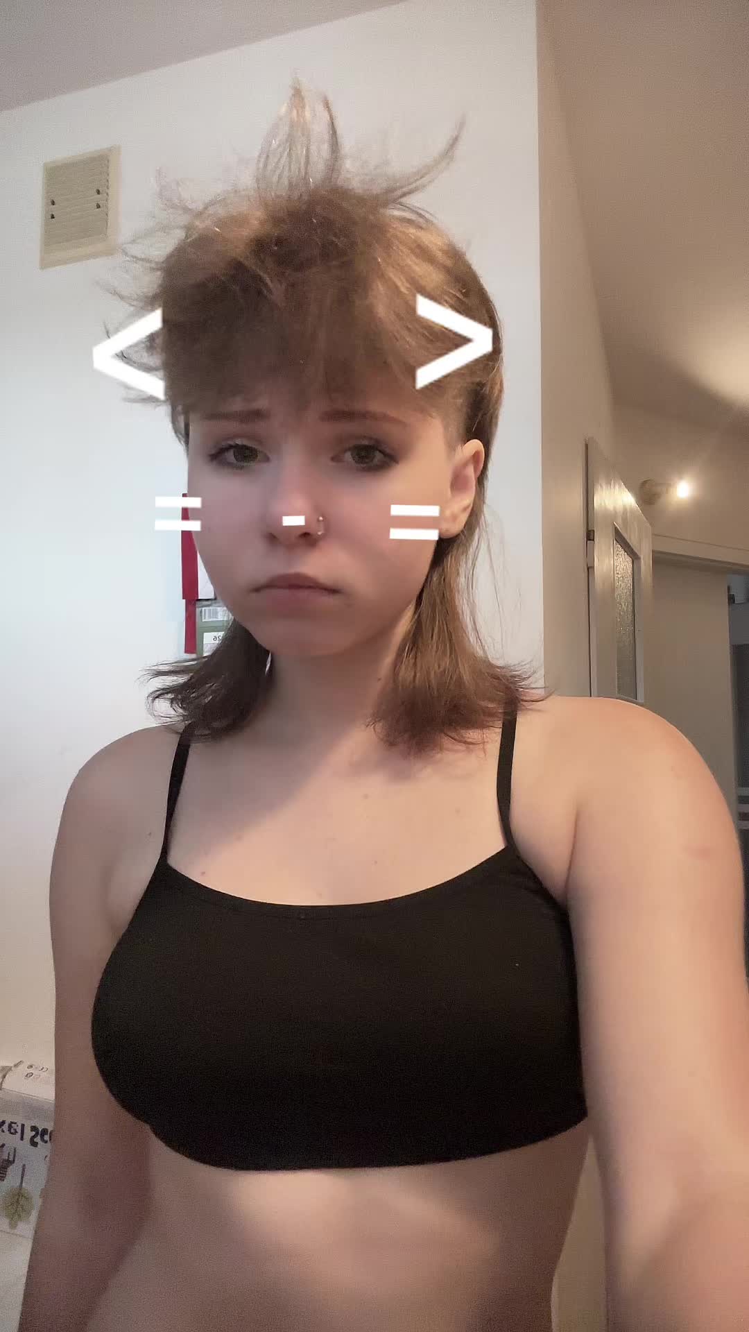 @Juniaa
