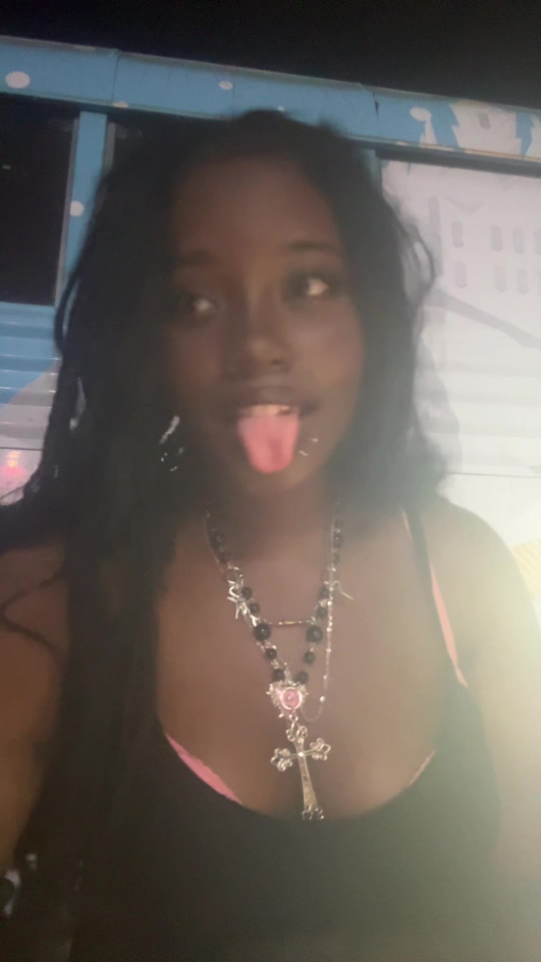 @maeke
