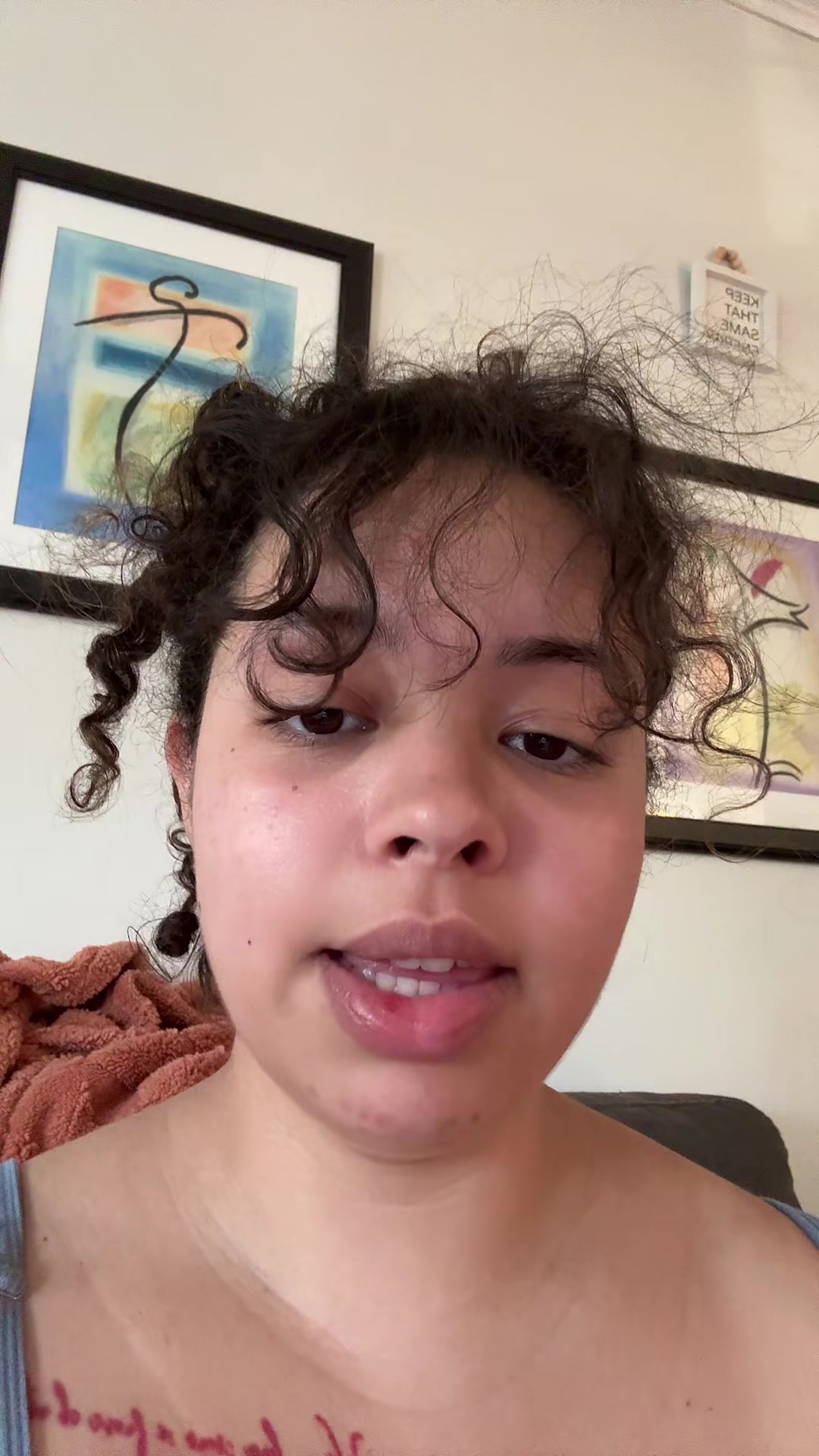 @Selena