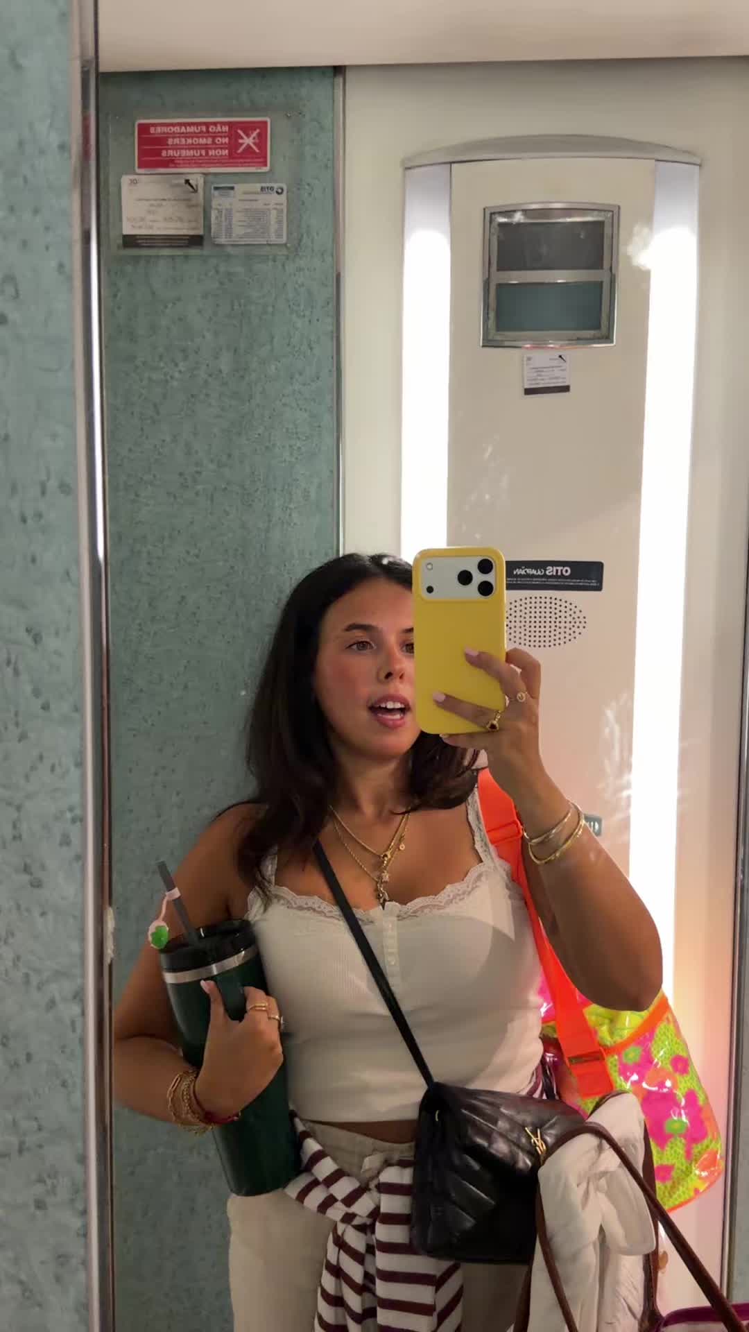 @nenas teixeira