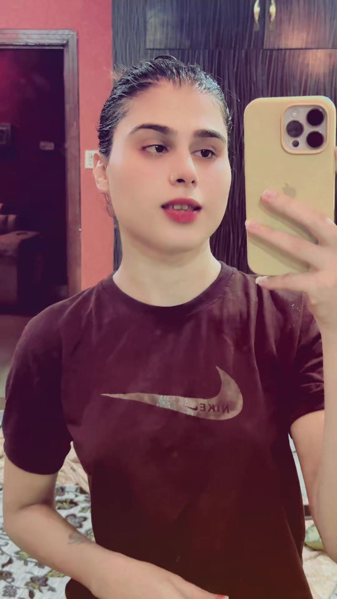@MAHI 👑