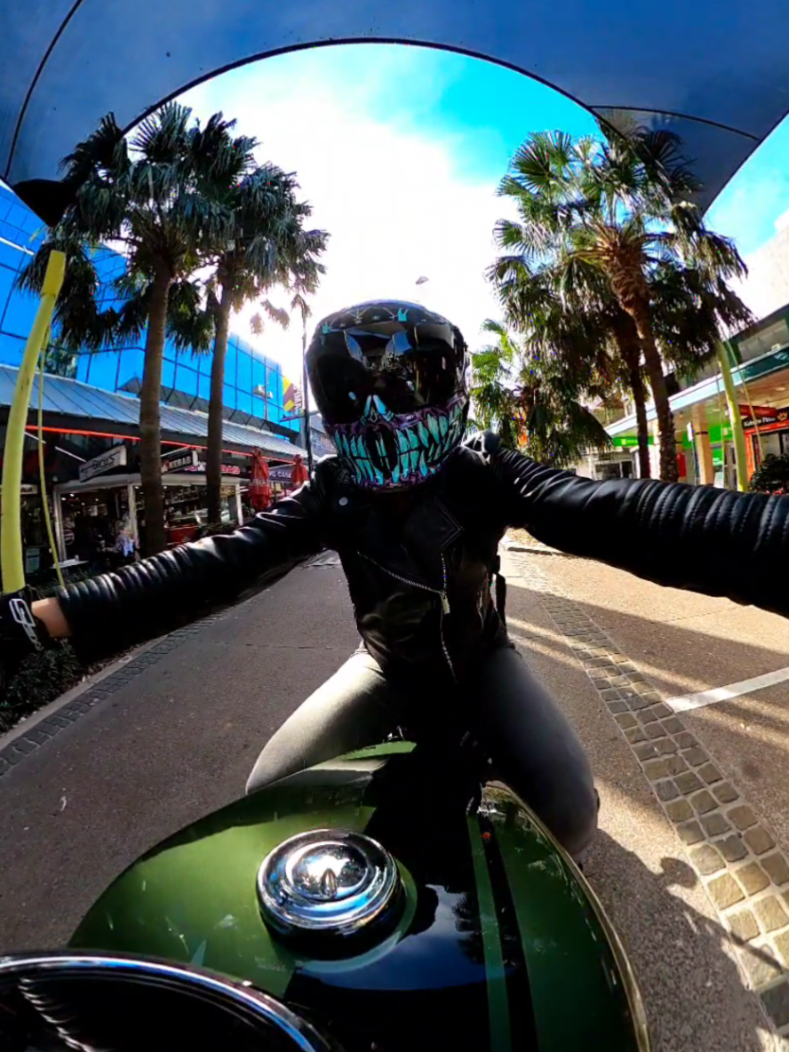 @Blonde Biker 💋