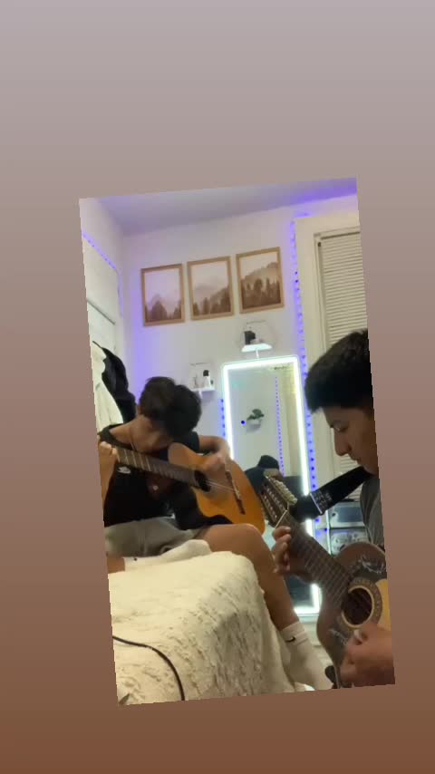 @J Dylan ๐