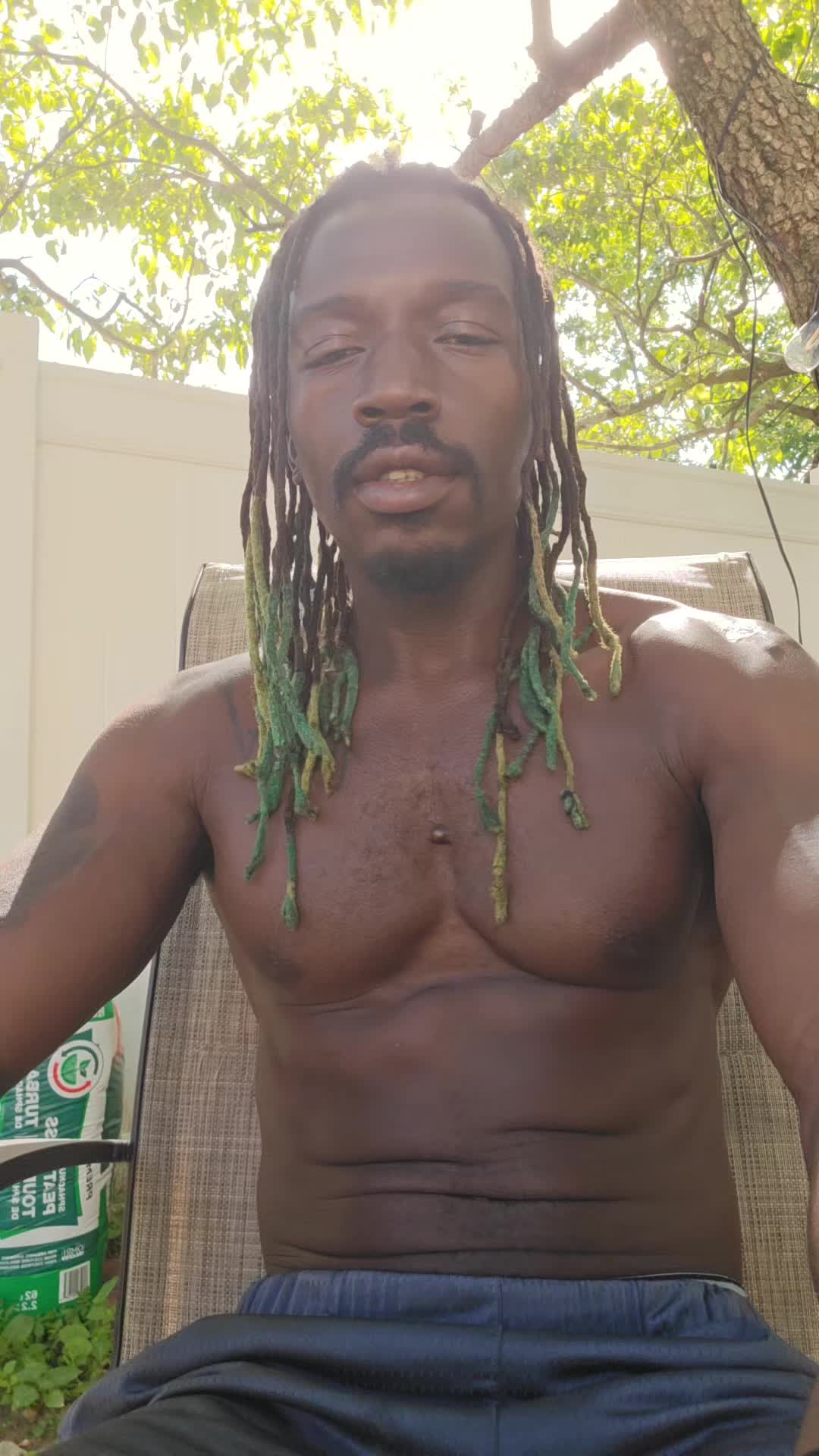 @Just Ed🤙🏿