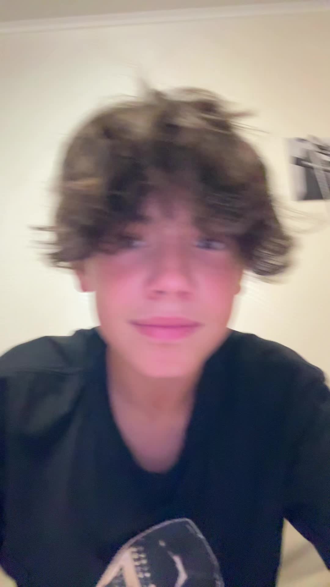 @лео👾