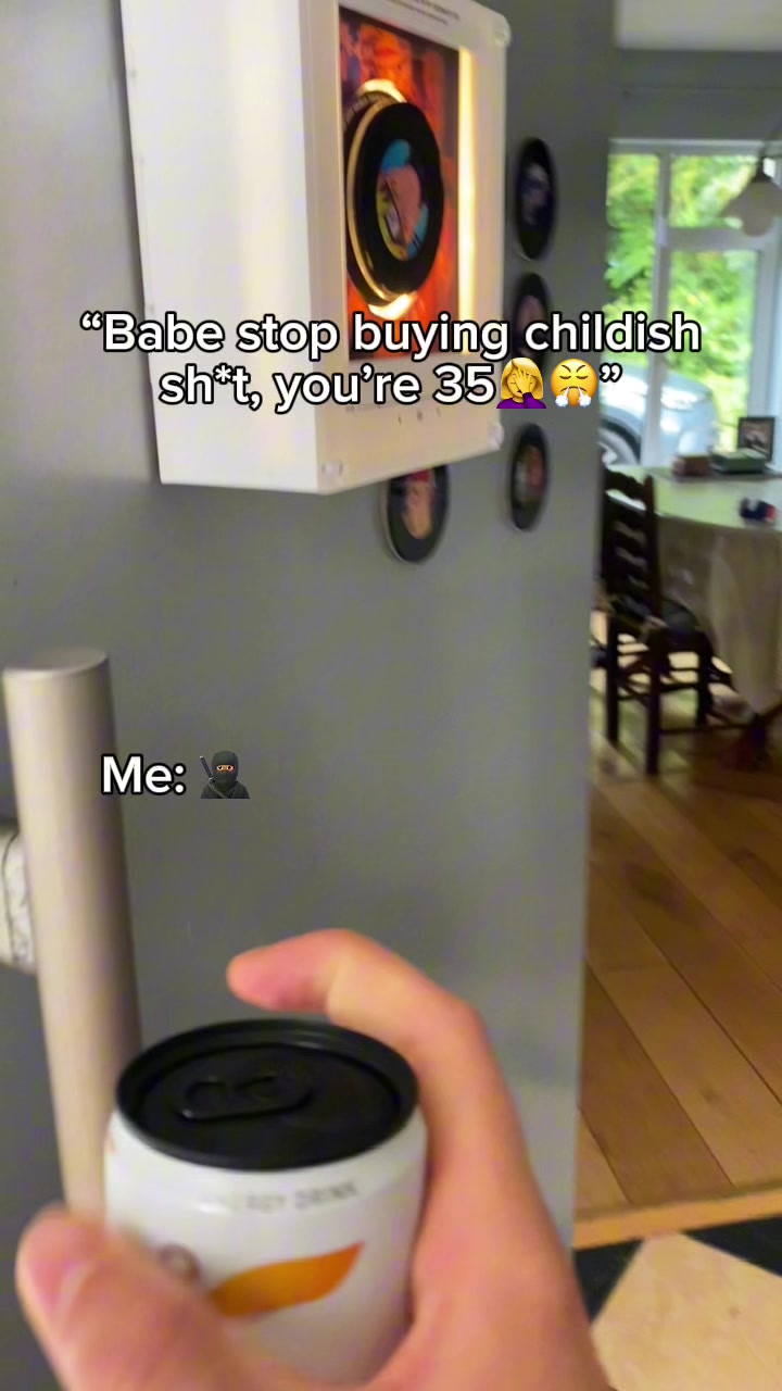 @AniPlay