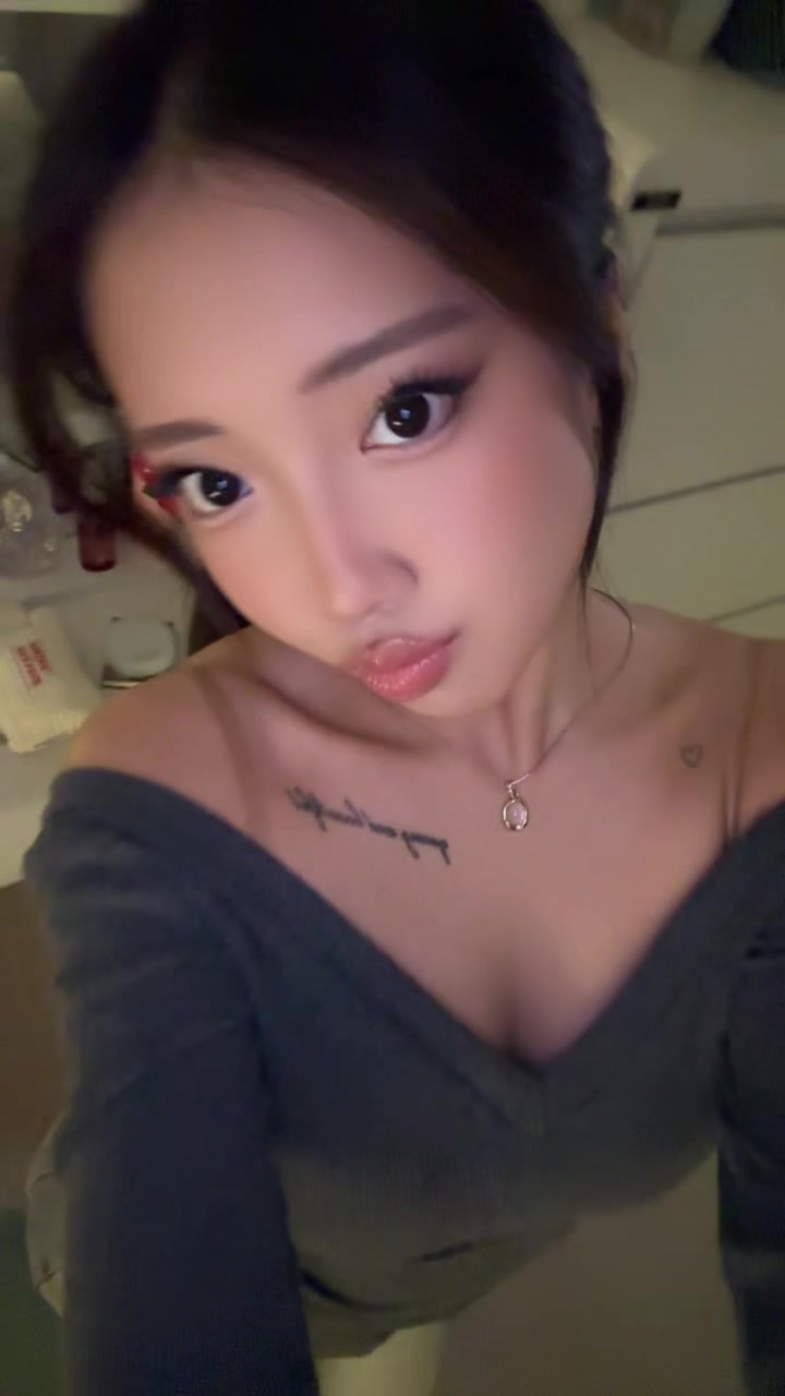 @Kseniya 𐙚