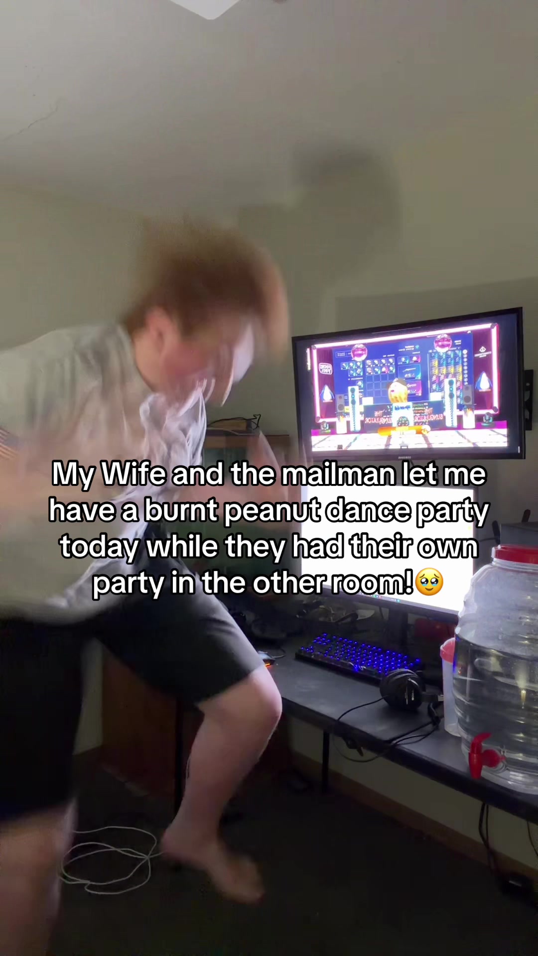 @FreakyAhCousin