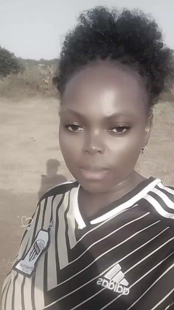 @Tinnisha 256🇺🇬