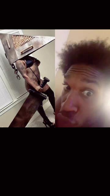 @BenjaminTheeREbeL