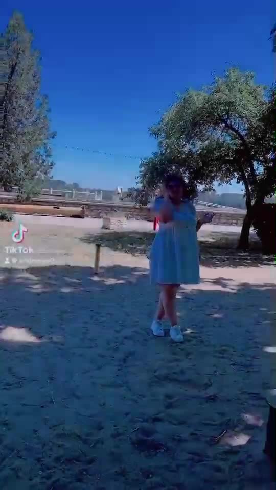 @Gina Kolyova