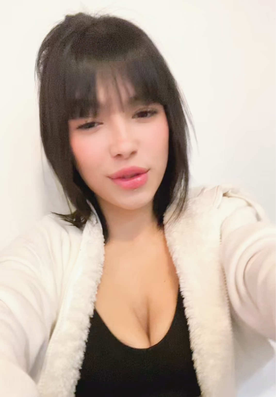 @amoraa