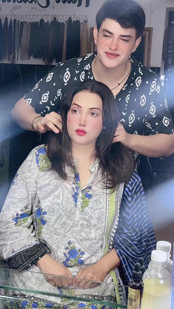 @Vickyzbeautysalon