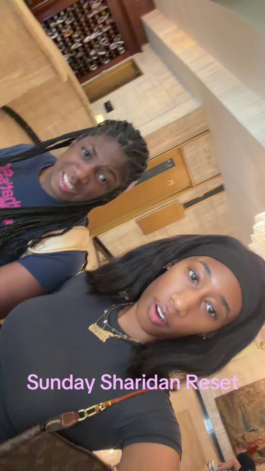 @shariahmckenzie