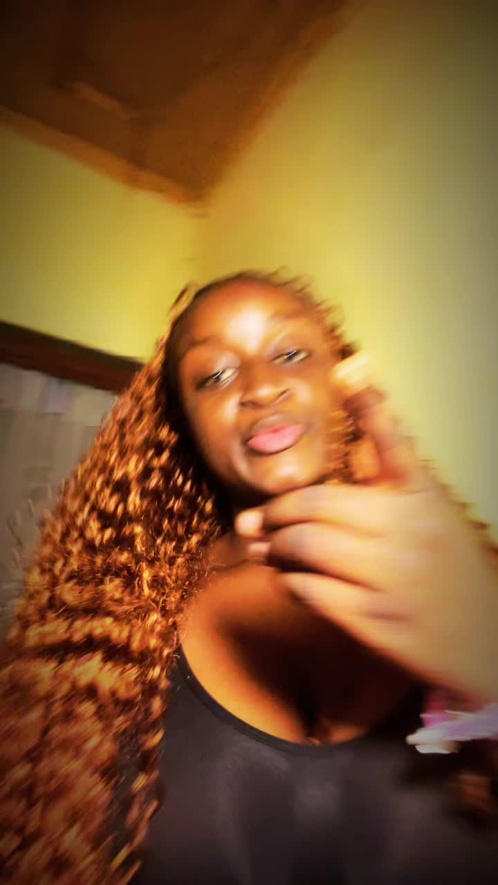 @Réna_dior🫦🤍👑