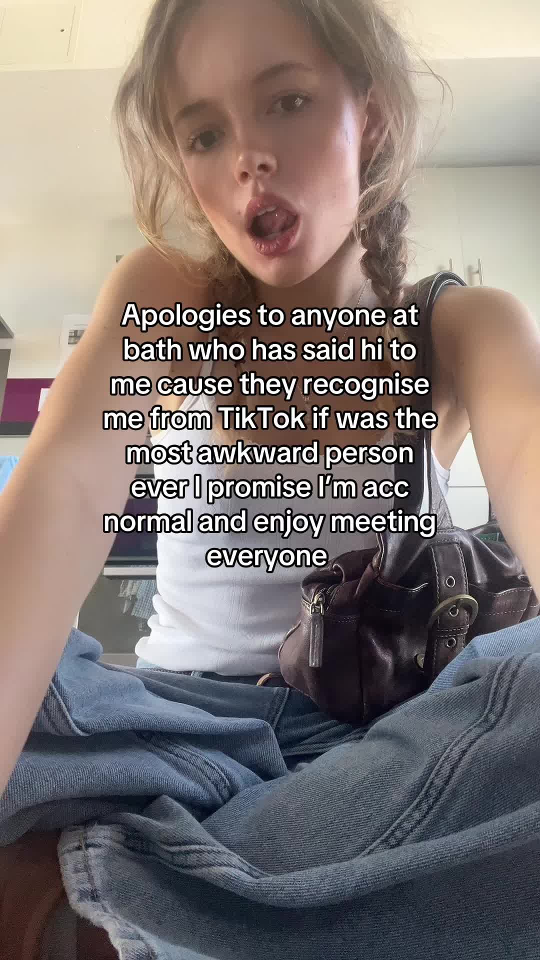 @Maisie