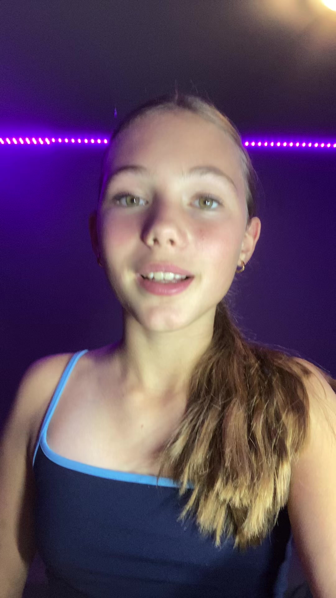 @L&eacute;na
