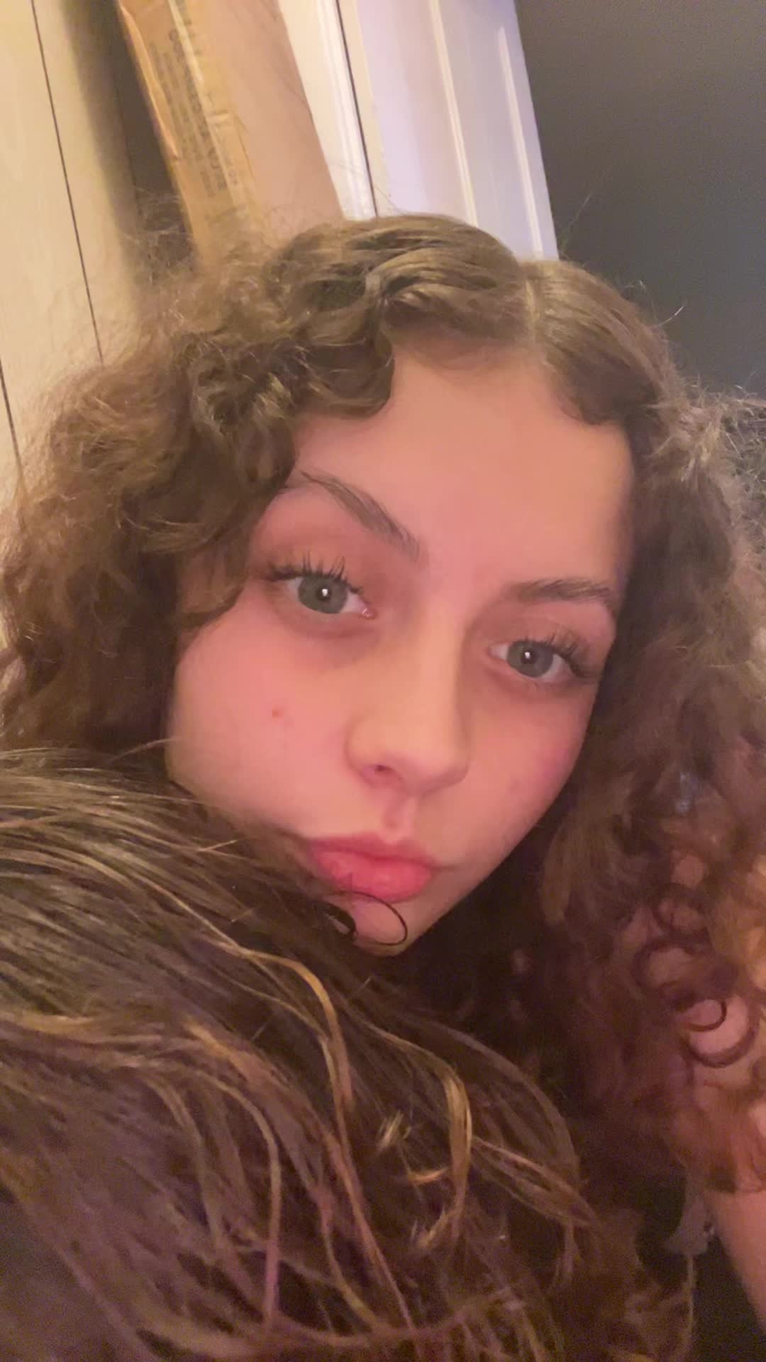 @lily