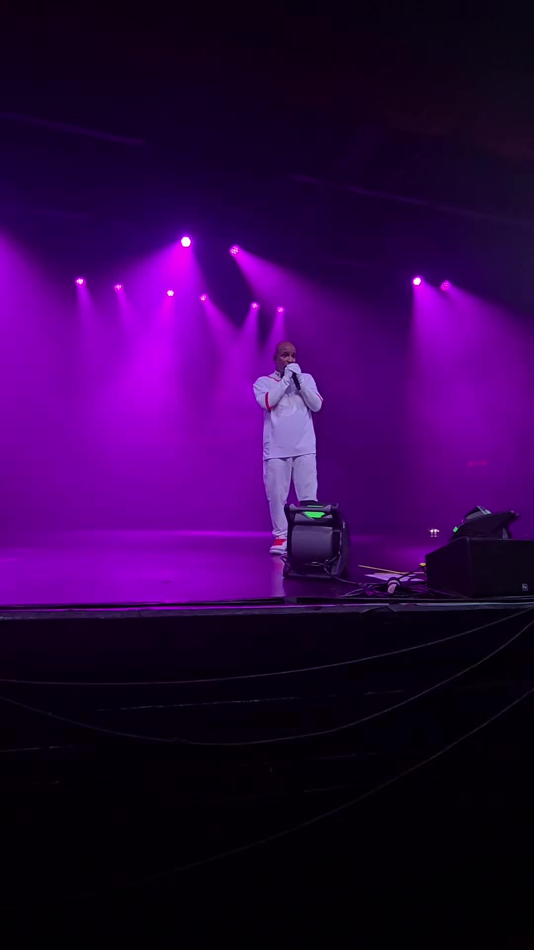 @Naysha🖤