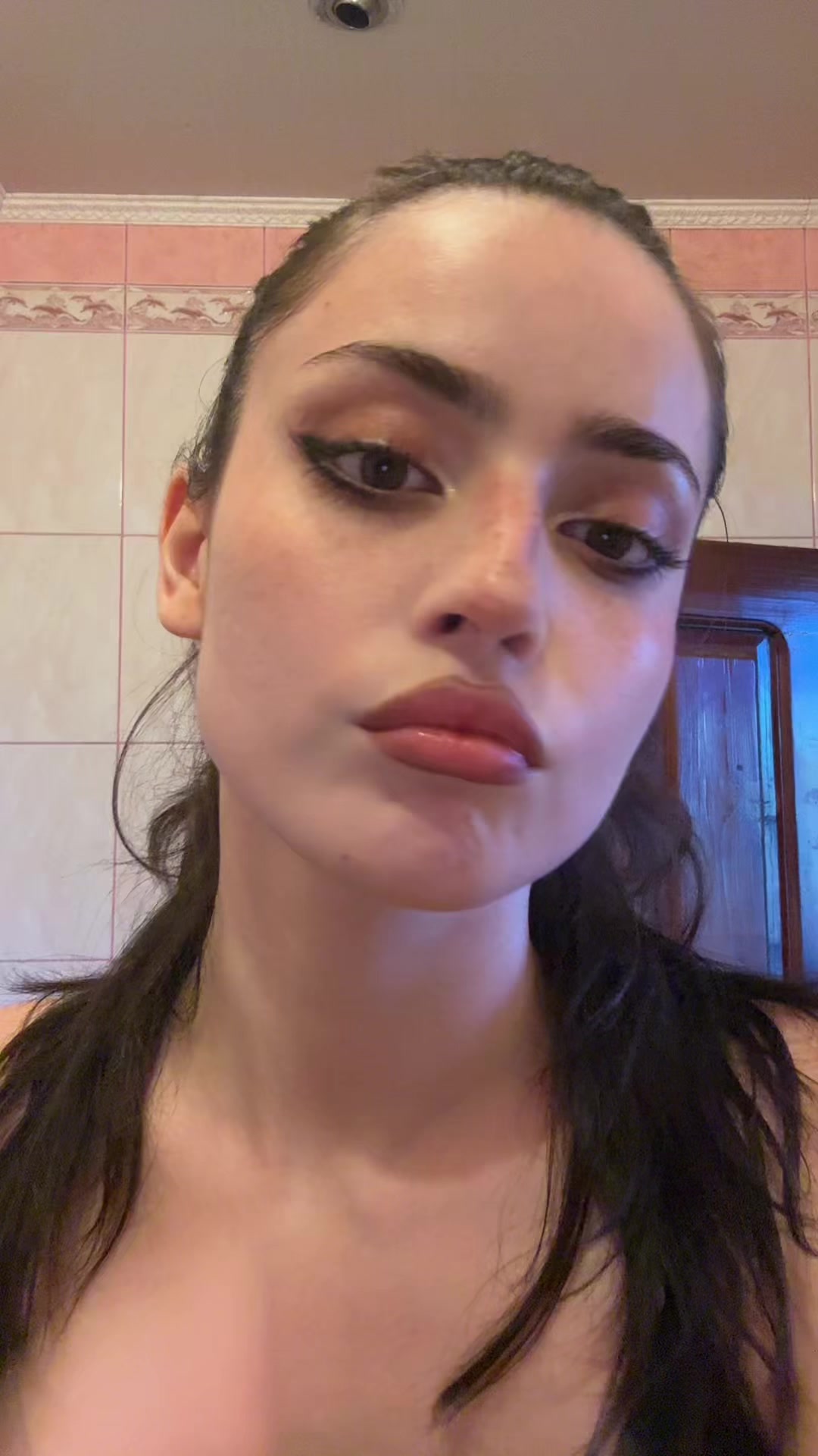 @lurnelly
