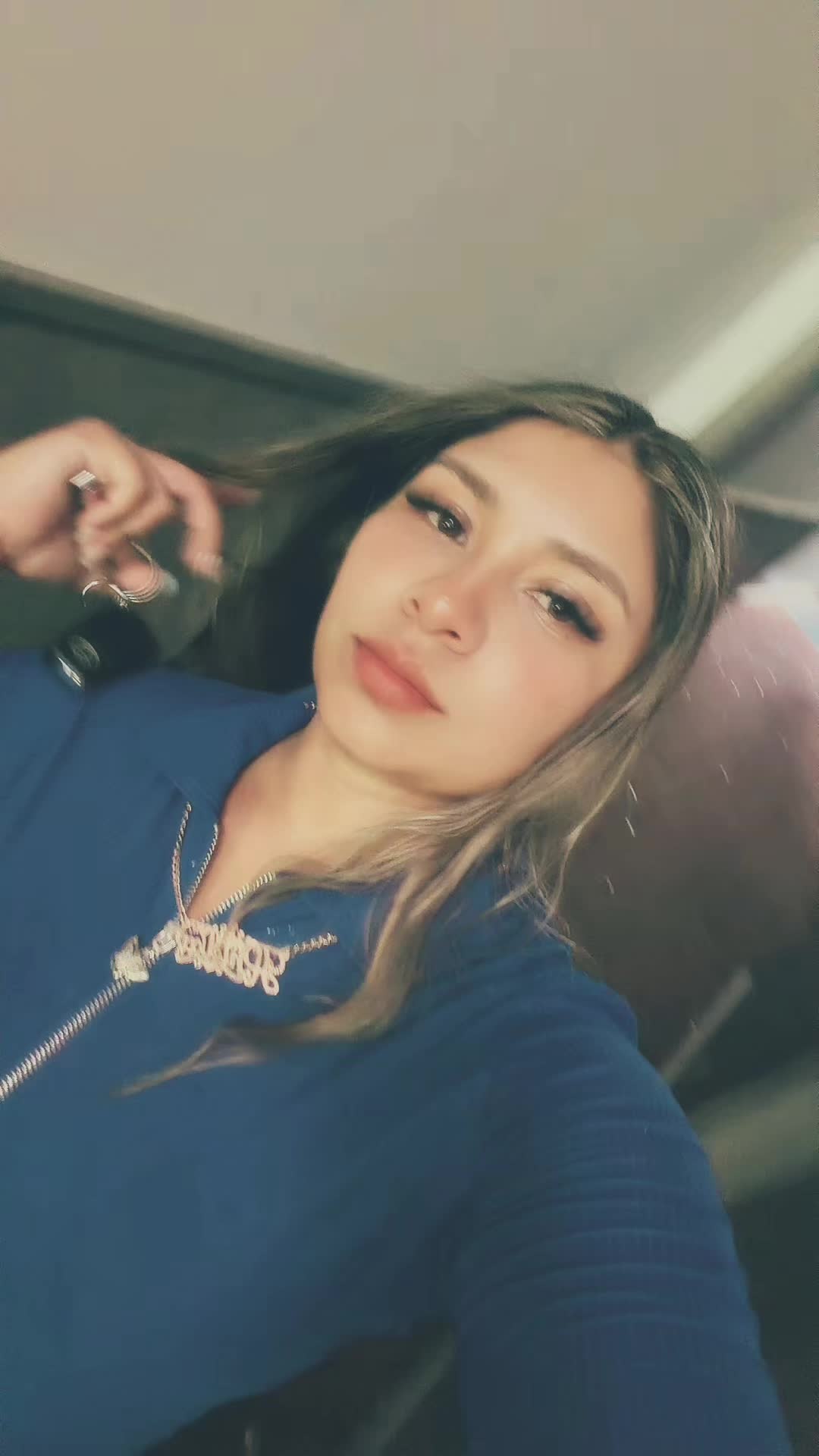 @Ani 🦋🧿📿