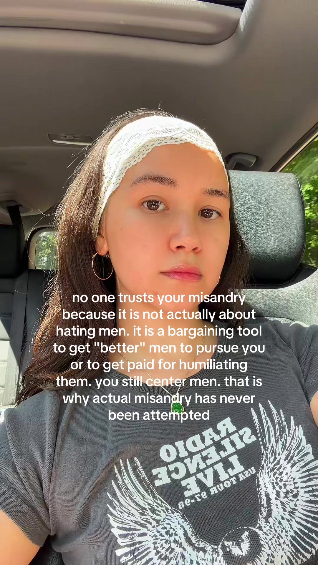 @EMMY ດາຣາ | feminist oracle