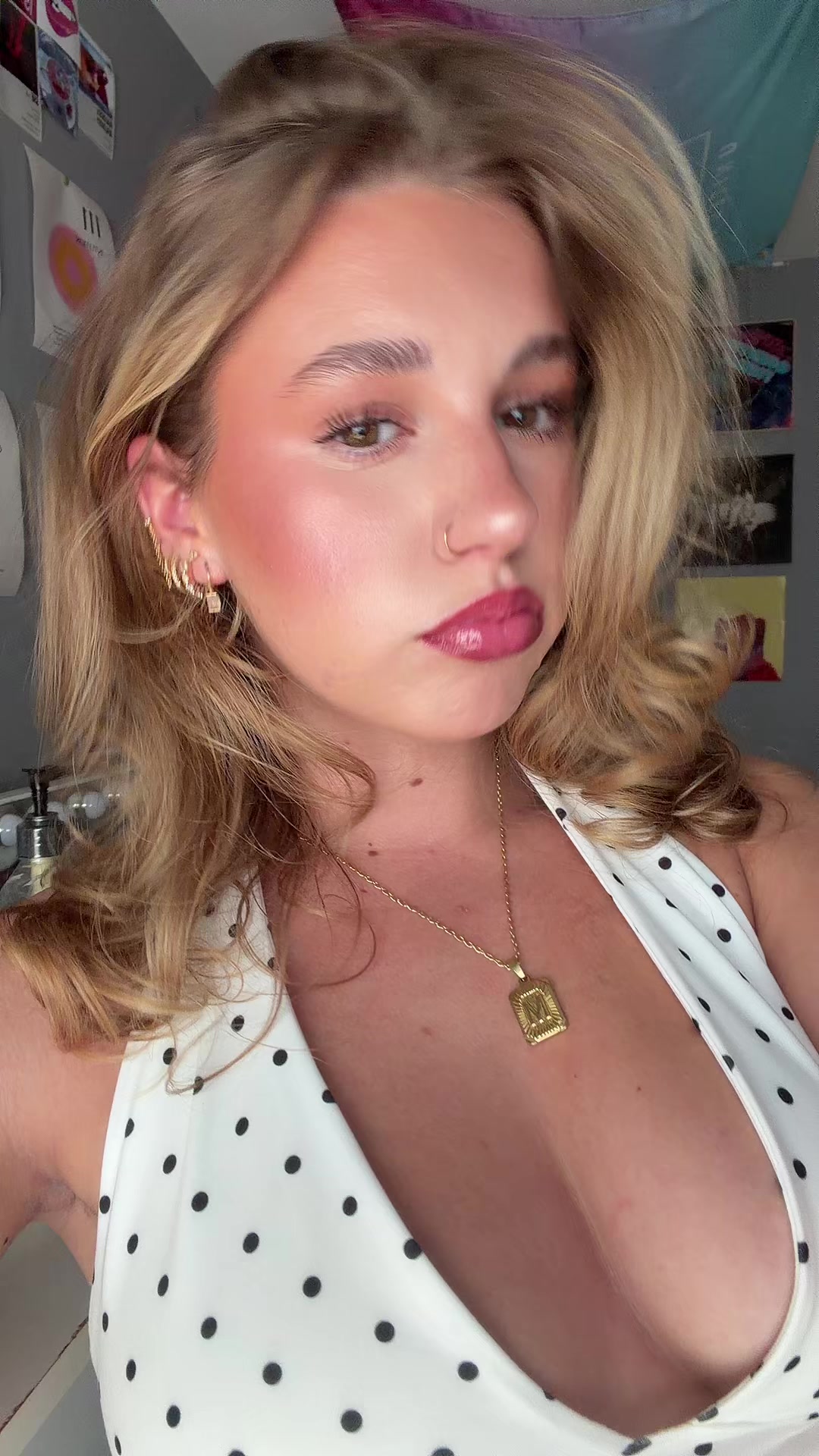 @mikayla
