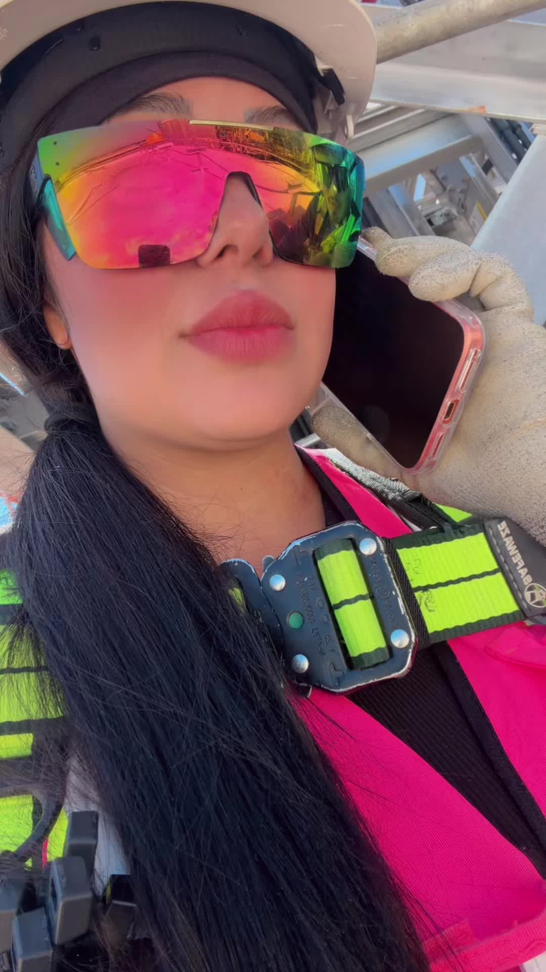 @StephanieeV