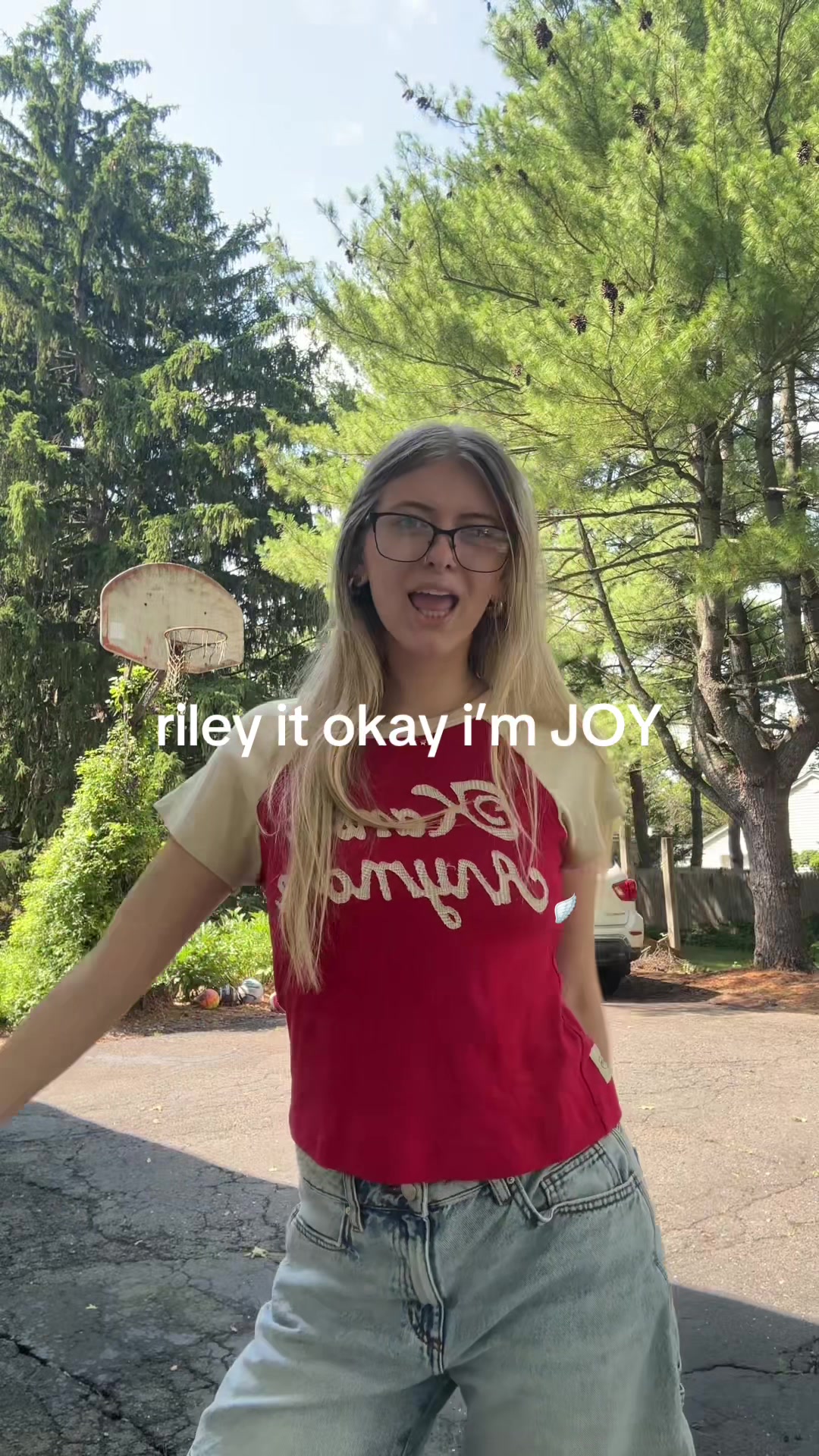 @lucy