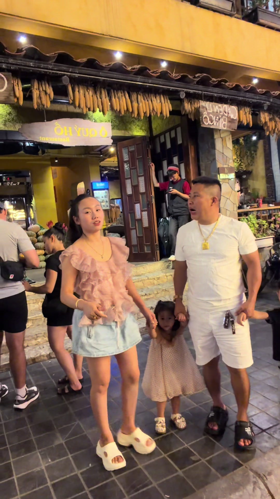 @Anh công