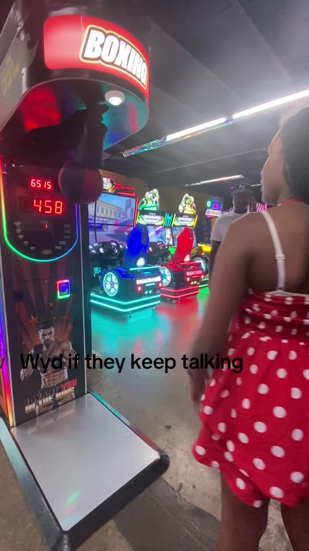 @Nikki_darwin