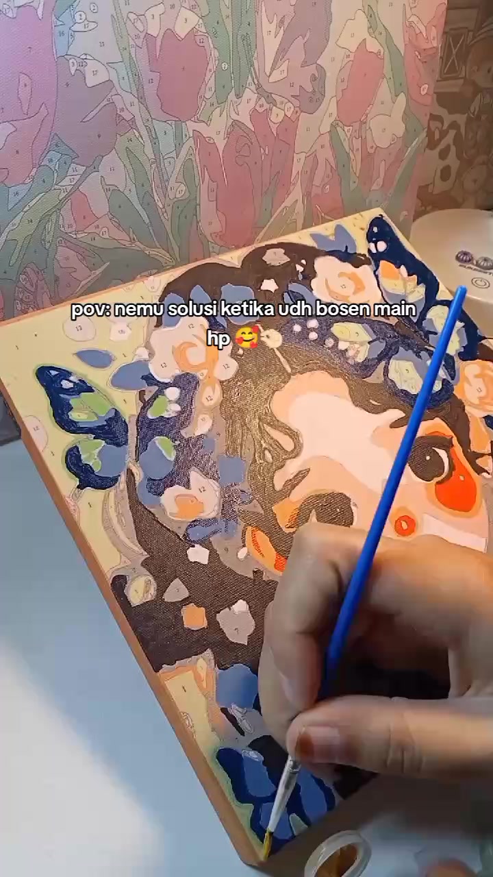 @🦋
