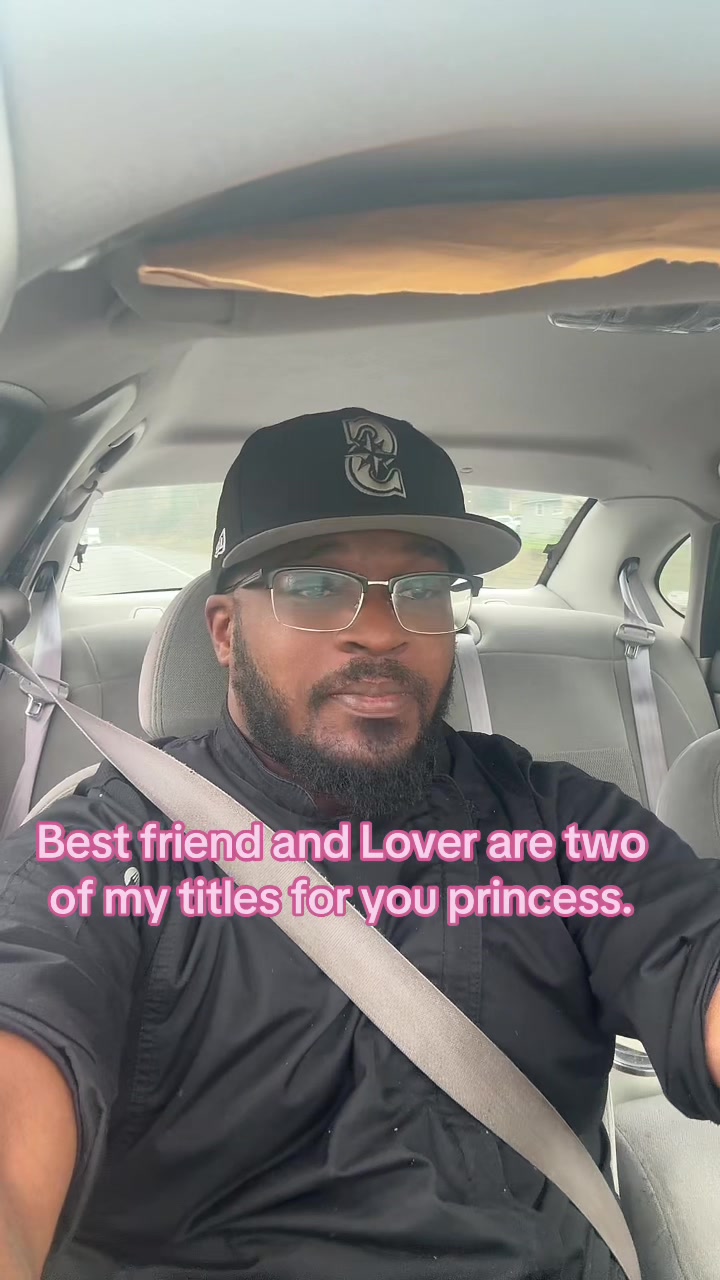 @LoverBoy444