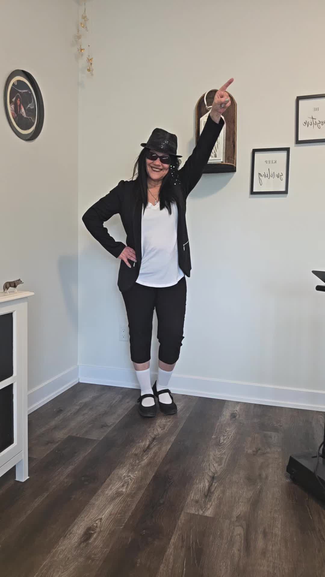 @Yvette Lapensée 🇨🇦