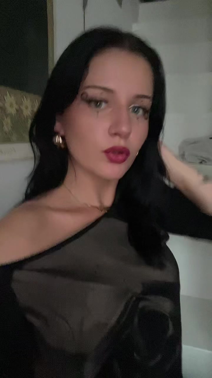 @rosalieoderhoti