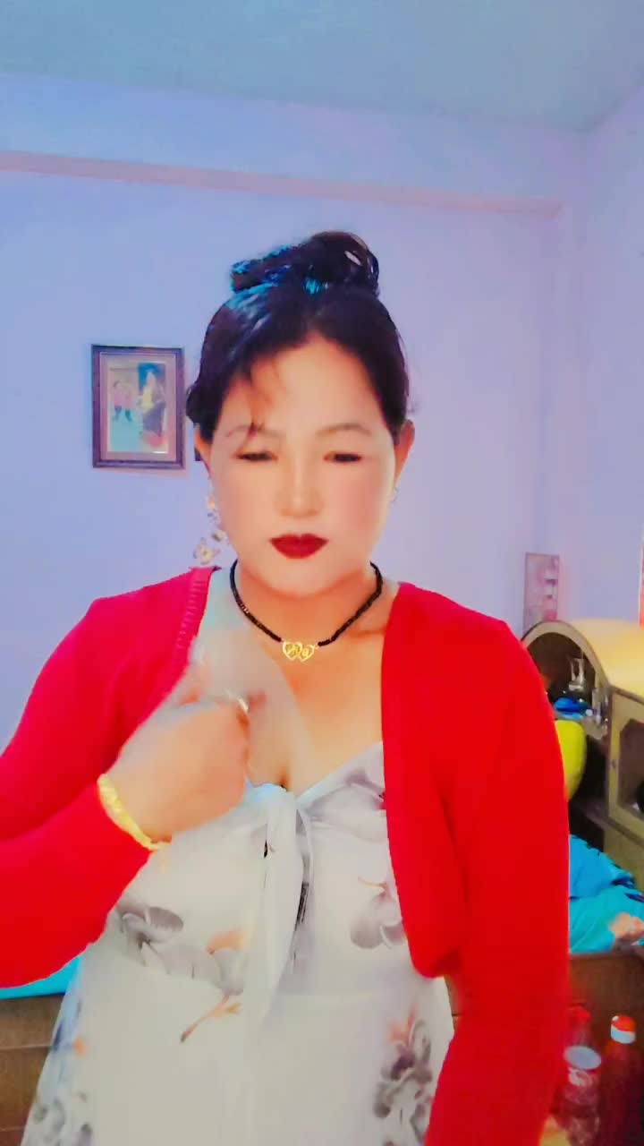@Miss-Kanxi🥀💝❤️