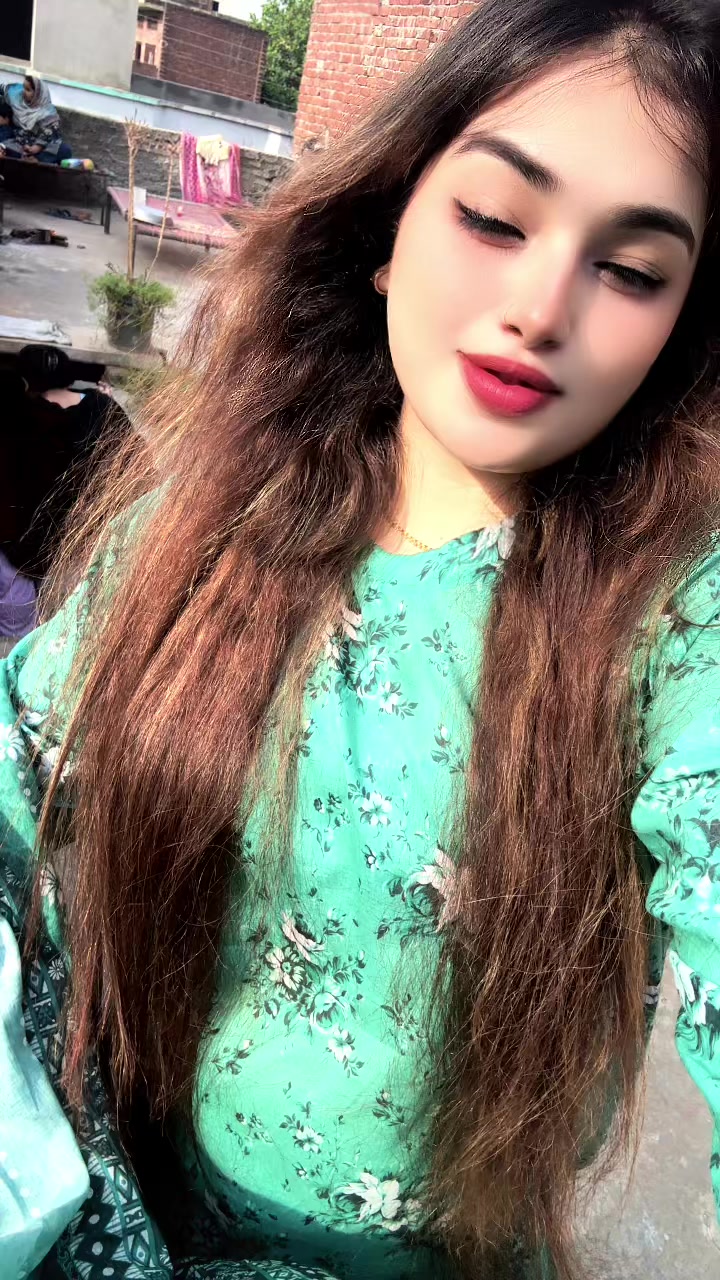 @مانو علی