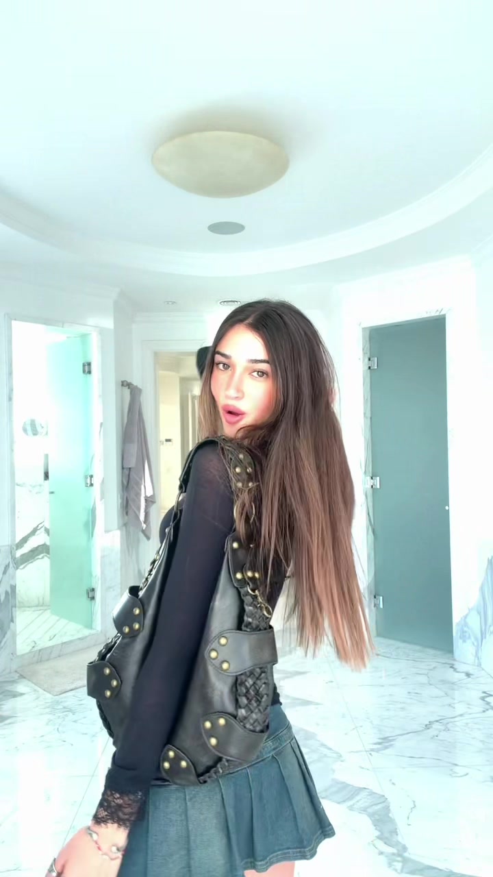 @Jaz