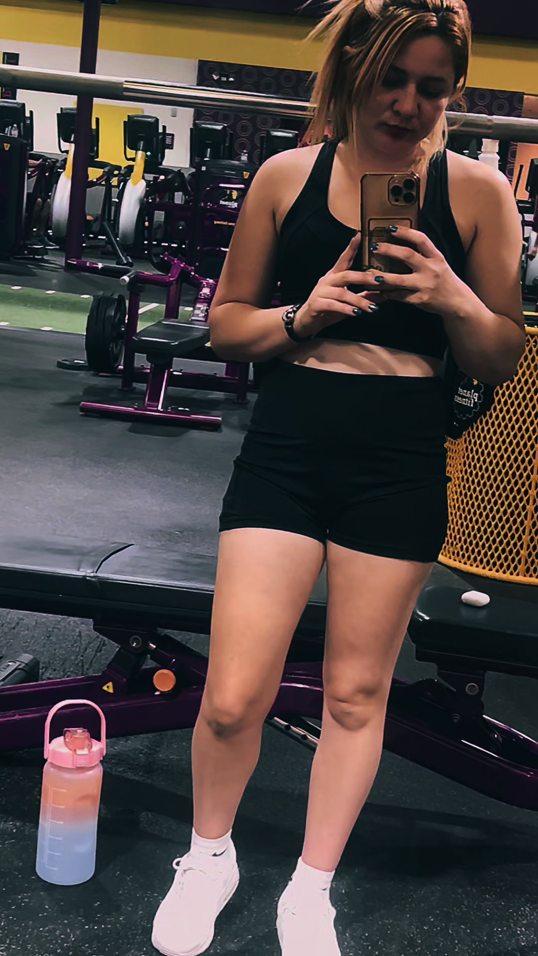 @flakita