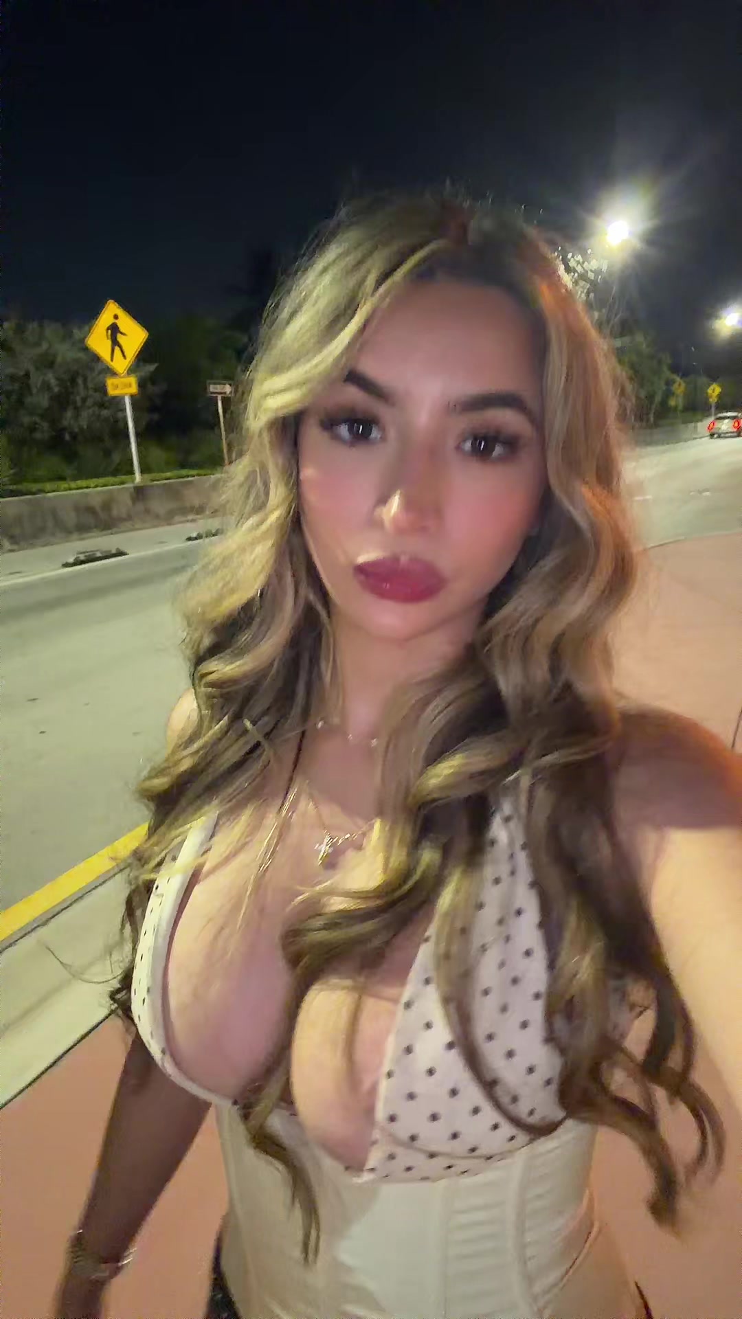@Alexx